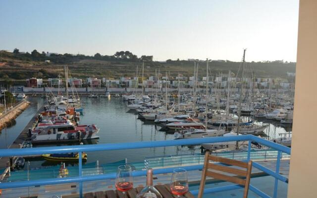 Wonderful Apartment Albufeira Marina 4B 2B