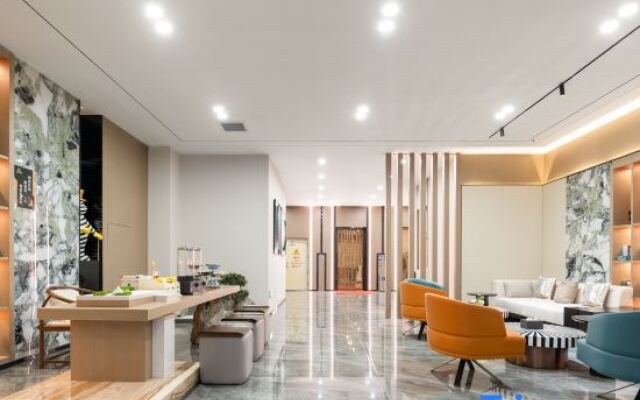 Peak Pai Intelligent Hotel