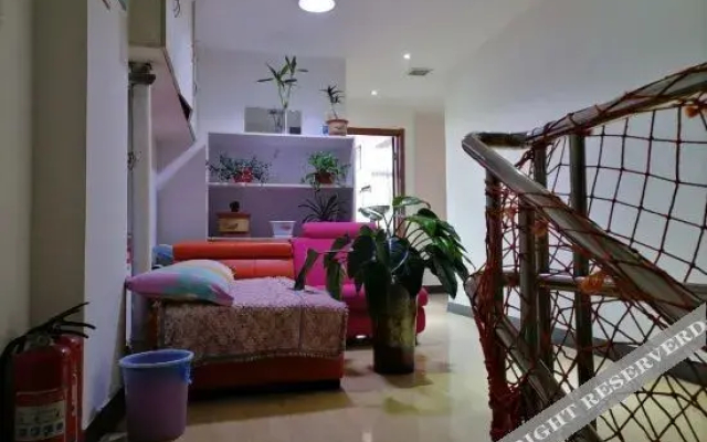 Tangshan Xinya Hotel