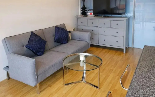 Apartment - Free Parking & Near Hospital