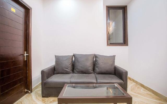 Capital O 43002 Grand Bella