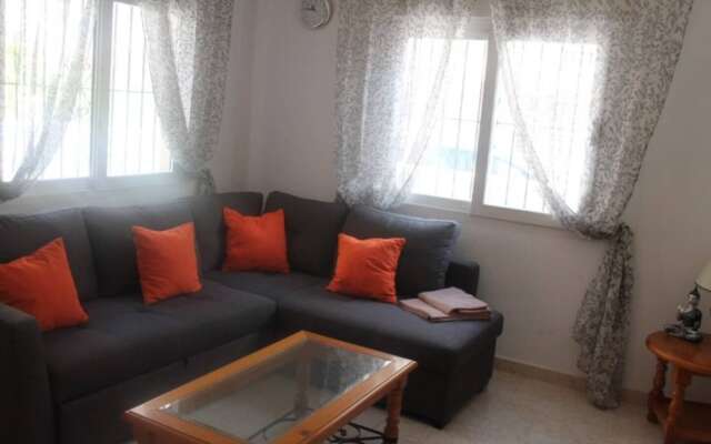 Playa Flamenca Townhouse With Communal Pool PF2