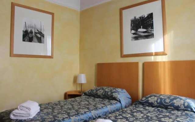 Hotel Club