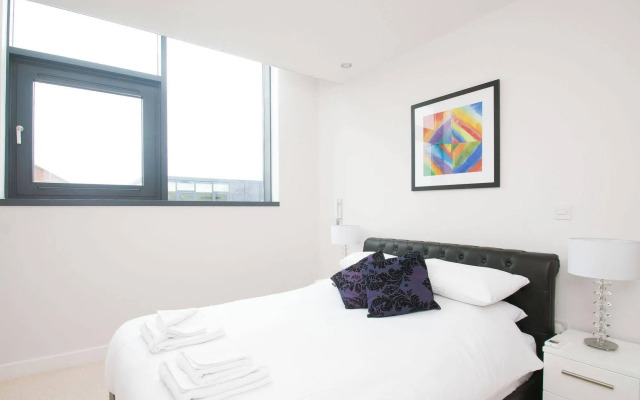 Cleyro Serviced Apartments-Finzels Reach