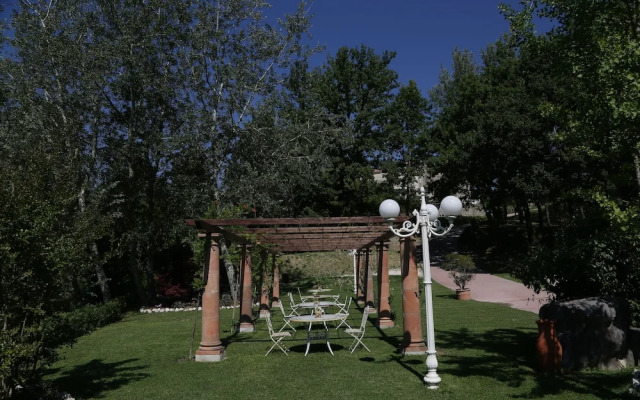 Valle Dell'Aquila Country House