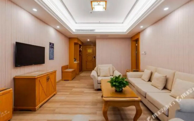 Vienna Hotel Dongguan Shatian Humen Port