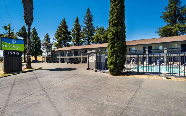 Surestay Hotel By Best Western Ukiah