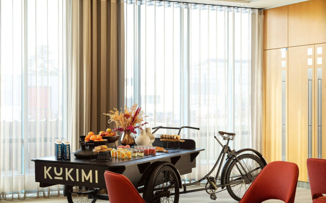 Ramada Amsterdam Airport Schiphol Hotel