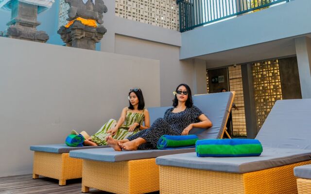 Royal Singosari Trawangan