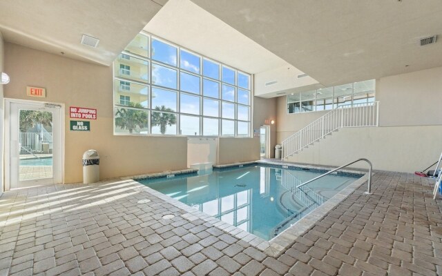 Crystal Shores West 902