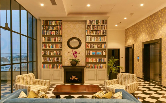 The Waverly Hotel & Residences