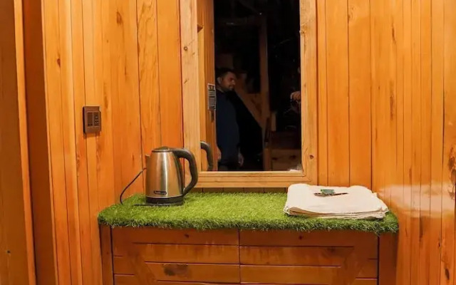 WOW Treehouse & Cottages