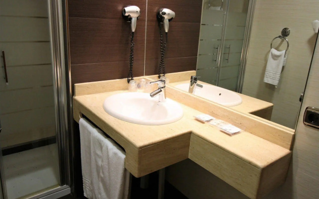 Hotel Mozarbez Salamanca