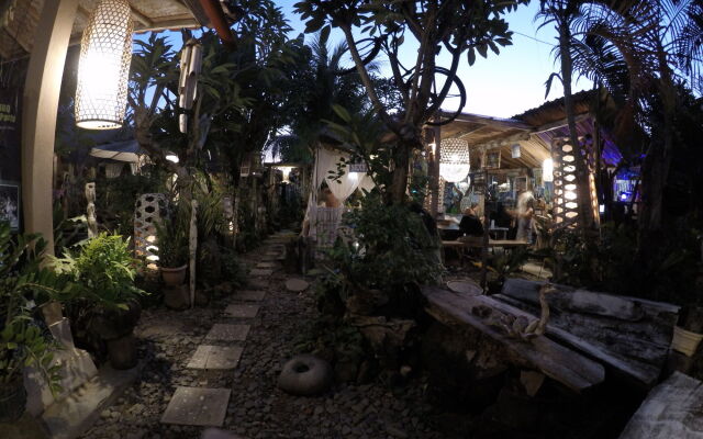 Santhiku Hotel, Villas, Yoga & SPA