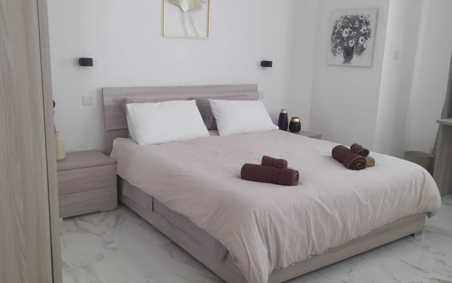 Cozy Couples Apartment in Qawra