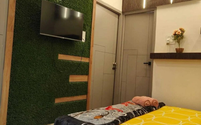 Naari Home Stay