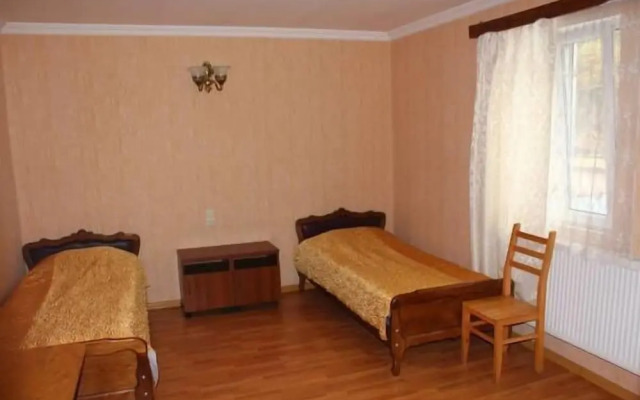 Hotel Pirosmani - Hostel