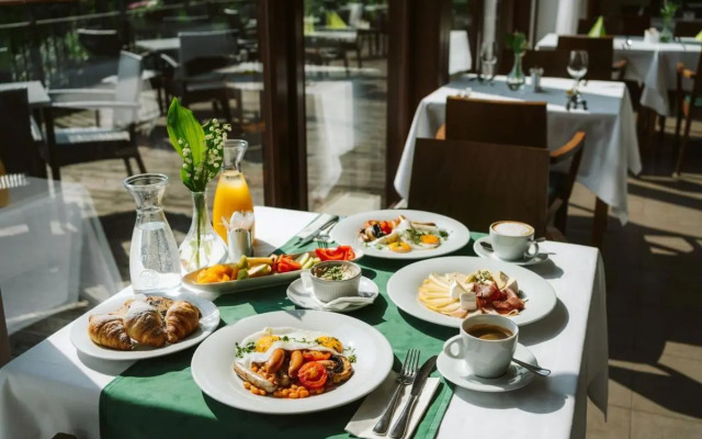 Beltine Forest Hotel