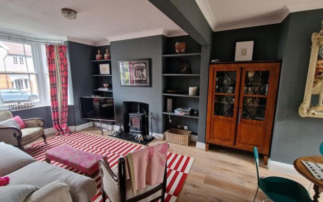 Inviting 2-bed Character House Stamford