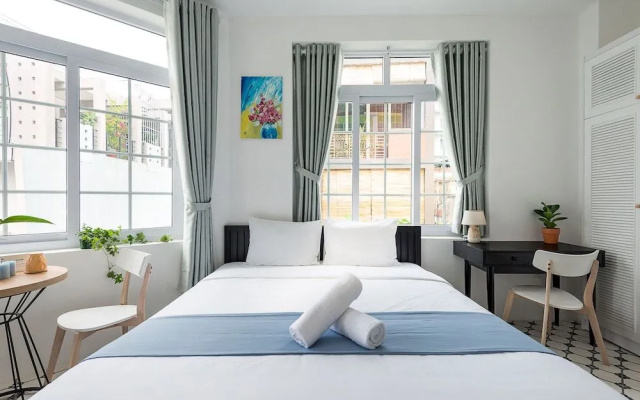 Cozrum Homes May's House