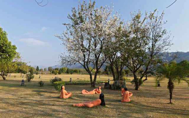 Bar Peepal Resort