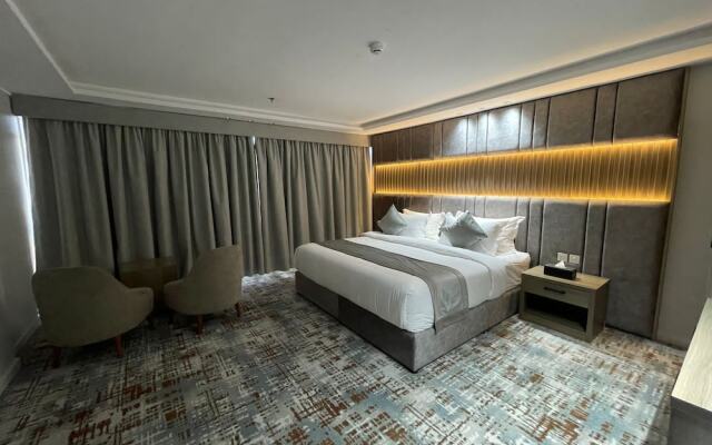 Sweet Land Hotel