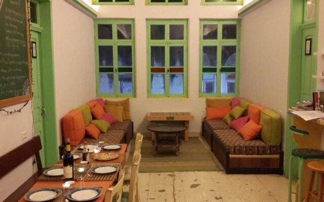 Simsim Guesthouse - Hostel