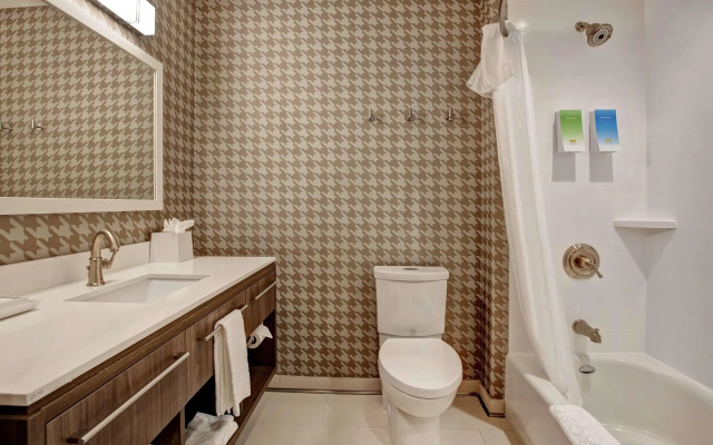 Home2 Suites by Hilton Charlotte Uptown, NC