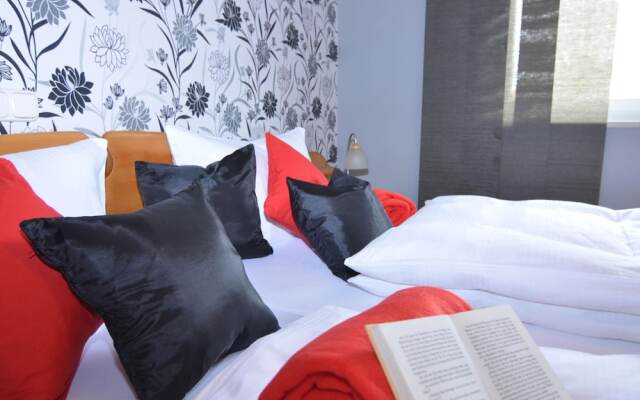 Wonderful Apartment With Barrel Sauna