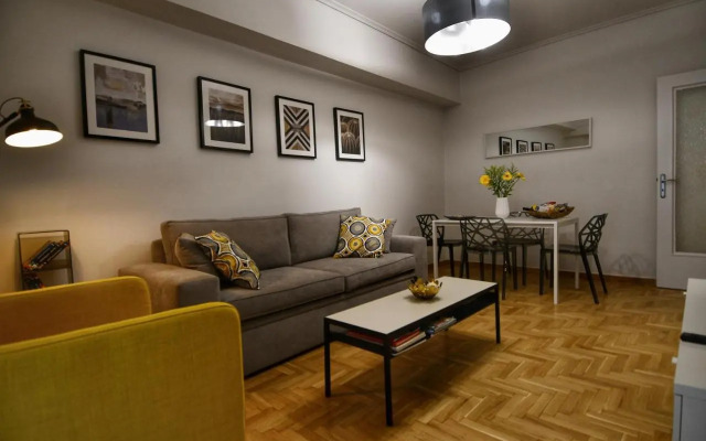 Top Koukaki Location 3rd floor 2bdr