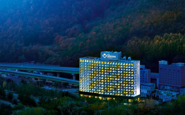Jeongseon Intoraon Hotel