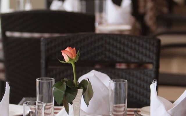 Rahnile Hotel