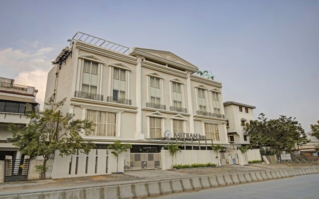 Treebo Premium Median Inn