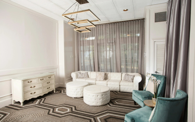 The Partridge Inn Augusta, Curio Collection by Hilton