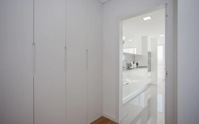 Liiiving-Luxury River View Apartment VII