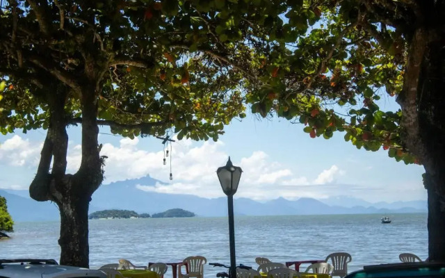 Paraty Beach Hostel