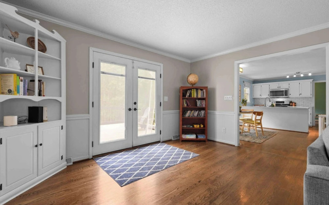 Southern Sunshine Retreat