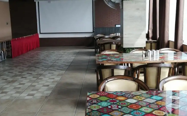 Hotel The Bentree, Bhopal