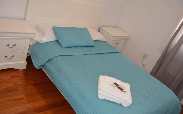 The Topping Three-Bedroom Apartment