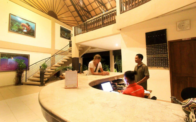 Puri Sari Beach Hotel