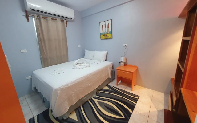 Rachel Land Apartment Suites