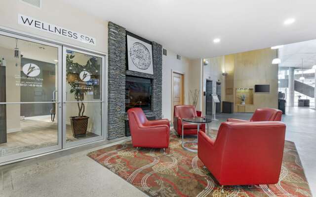 Best Western Plus Kelowna Hotel & Suites