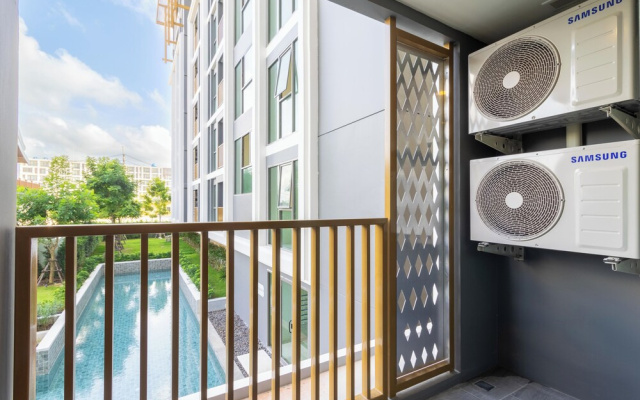 New Condo w Pool Gym Beach Nearby C247