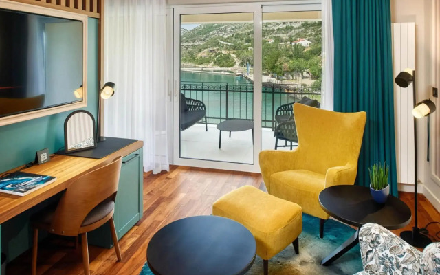 Veladrion Resort