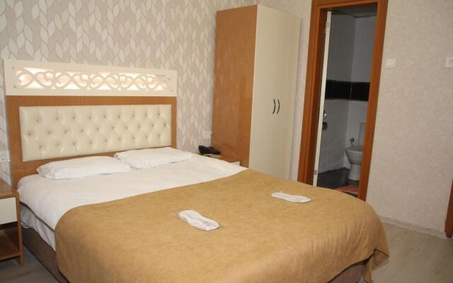 Vatan Hotel