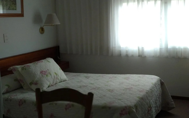 Hotel Crown