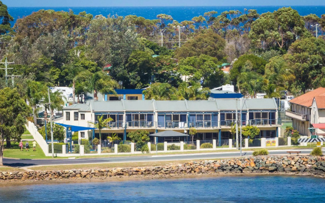 Sails Luxury Apartments Merimbula