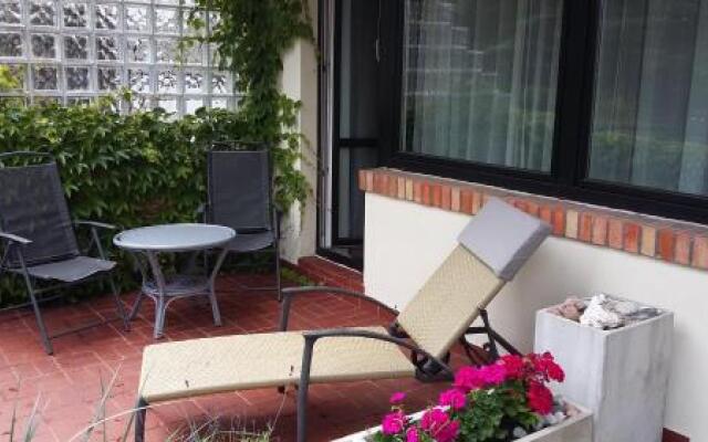 Mirka Apartment