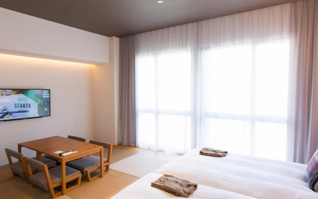 Hotel Strata Naha