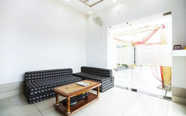 Azad Garden by OYO Rooms